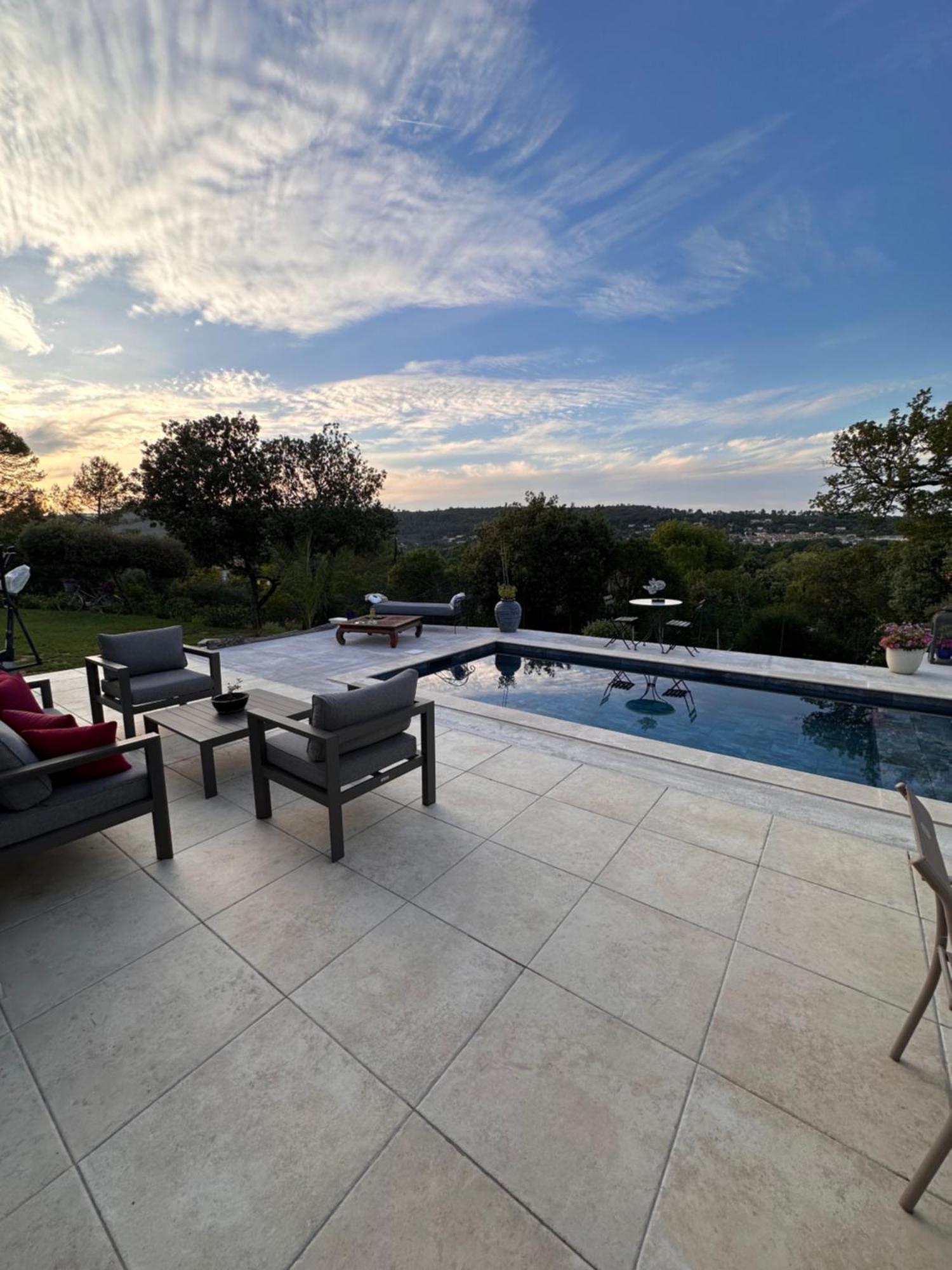 Villa Avec Piscine Privee Non Partagee Camps-la-Source Exterior photo